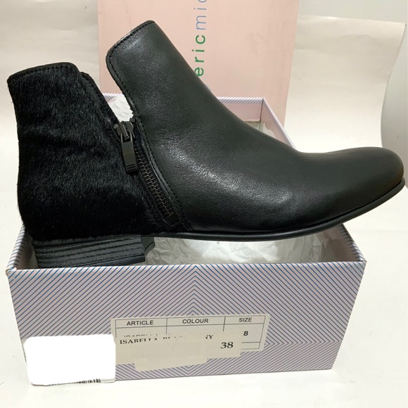 ERIC MICHEAL ISABELLA black booties leather block heel almond toe ankle boots 38 - Picture 10 of 11